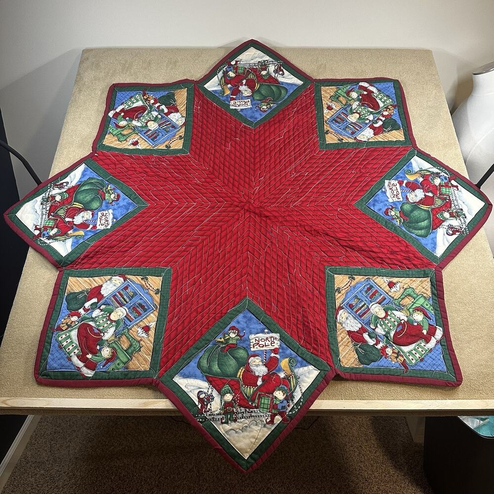 Quilted Christmas Table Decor